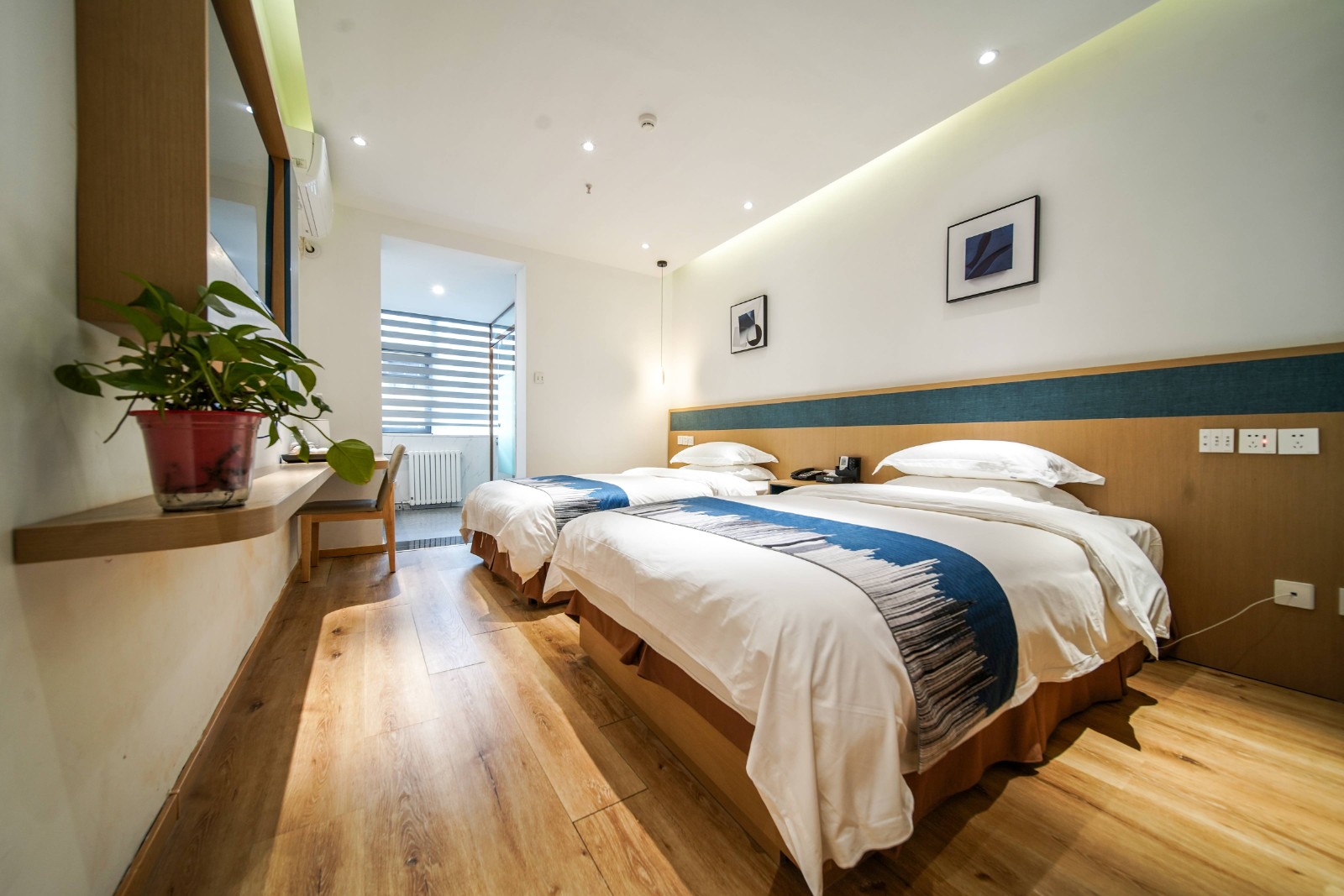 1716195710745520.jpg 1716195710745520.jpg