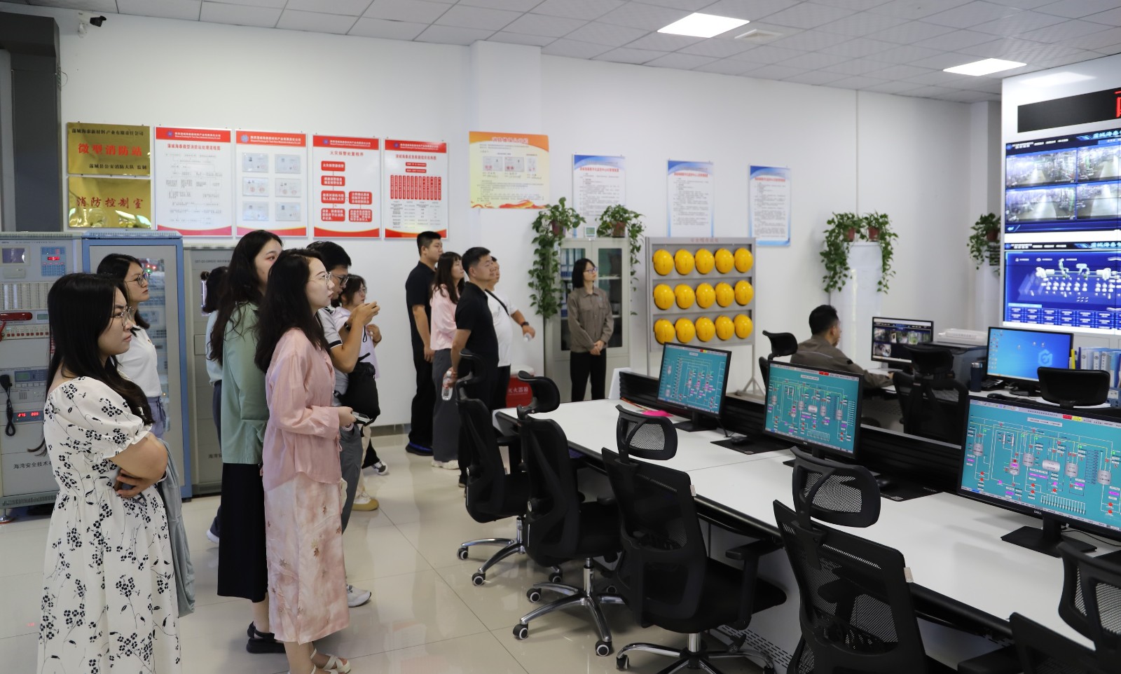 1719997800646368.jpg 1719997800646368.jpg