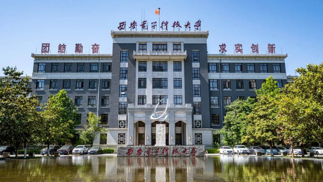 1752715354225945.jpg 640 (4).jpg